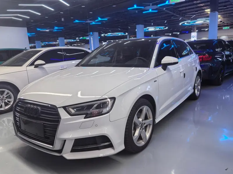 Audi A3 Sportback 35 TFSI Fashion Version CN6, 2019 — фото 1