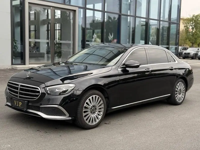 Mercedes-Benz E-Class, 2023