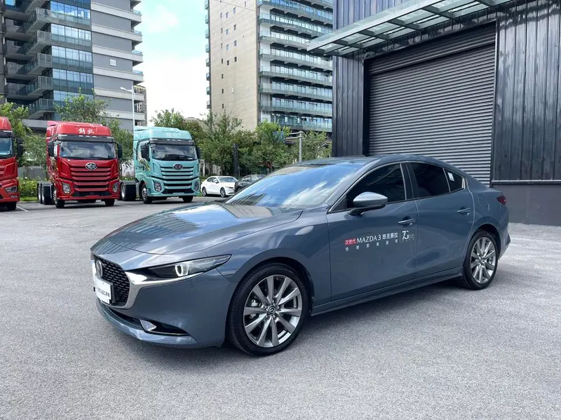 Mazda 3 Axela, 2023