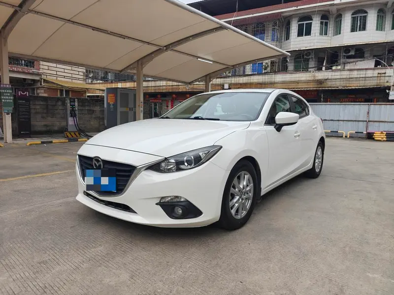 Mazda 3 Axela, 2014