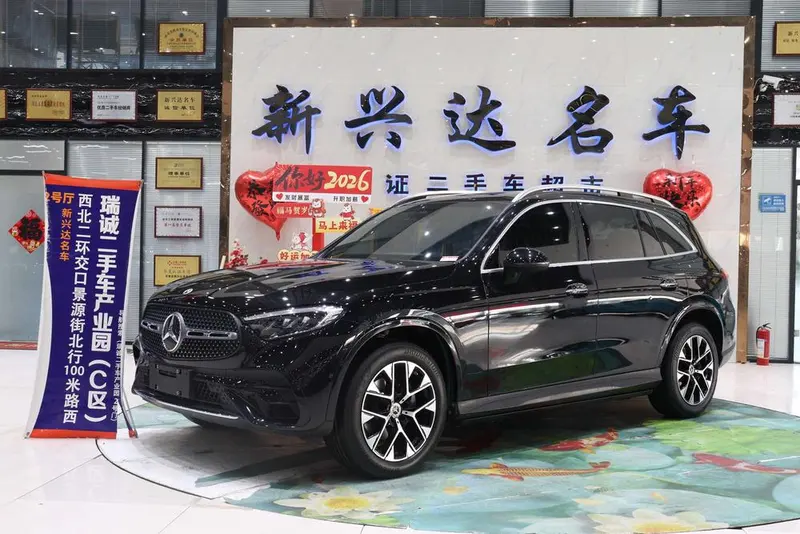 Mercedes-Benz GLC GLC 260 L 4MATIC Luxury Version 5 Seater, 2024 — фото 1