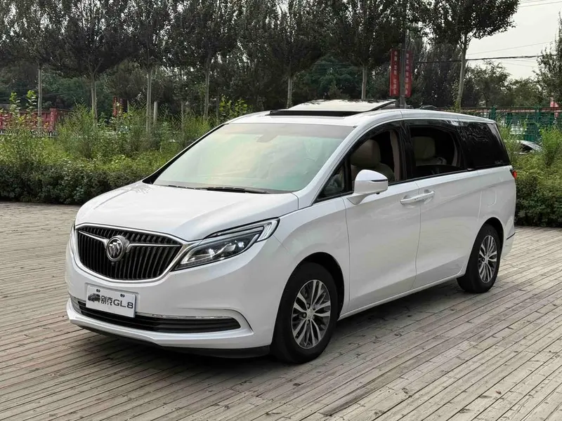 Buick GL8, 2018