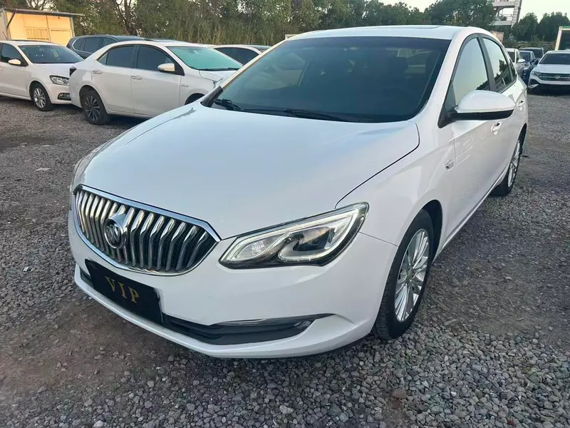 Buick Excelle, 2015