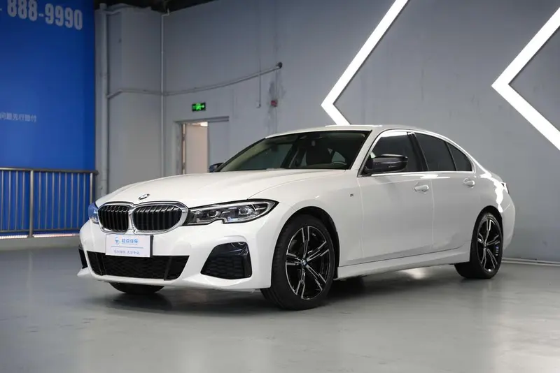BMW 3-Series, 2021