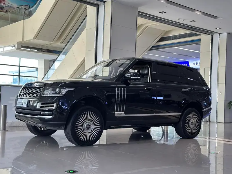 Land Rover Range Rover 3.0T Auto 4WD 5 Seater Parallel Import, 2017 — фото 1