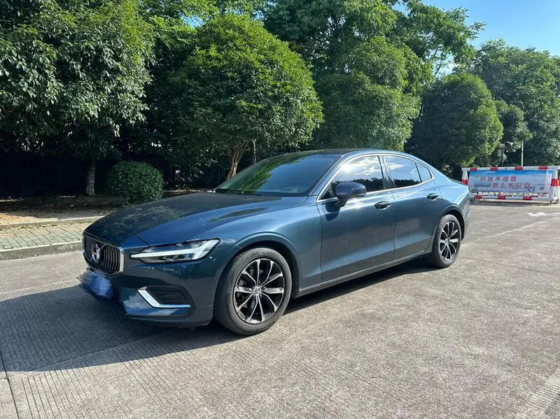 Volvo S60, 2021