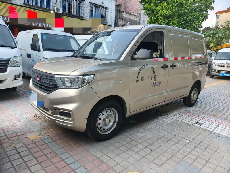 Wuling Hongguang V 1.5L Manual Dynamic Edition, 2021 — фото 1