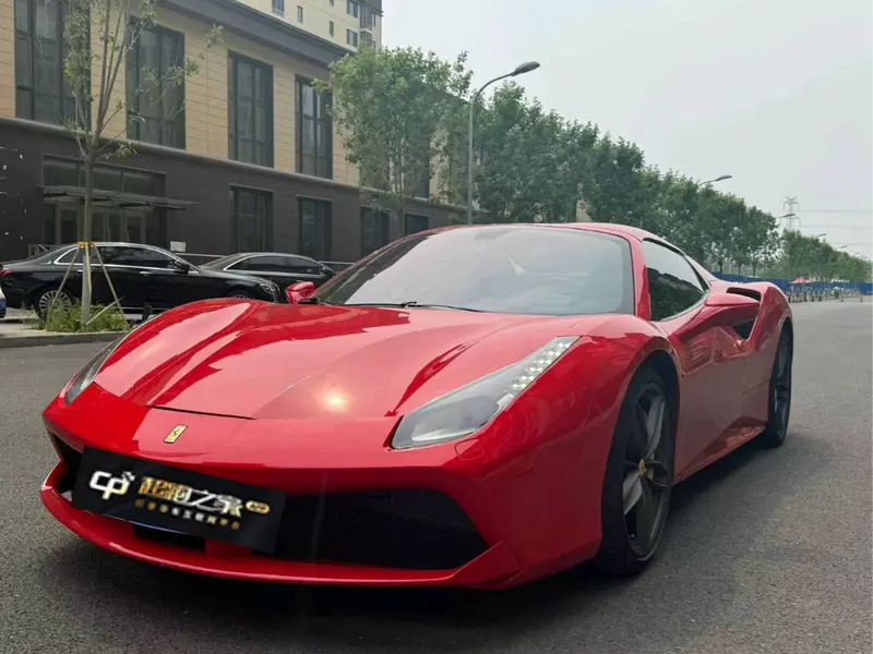 Ferrari 488, 2015