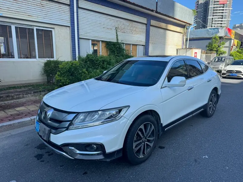 Honda Crosstour, 2016