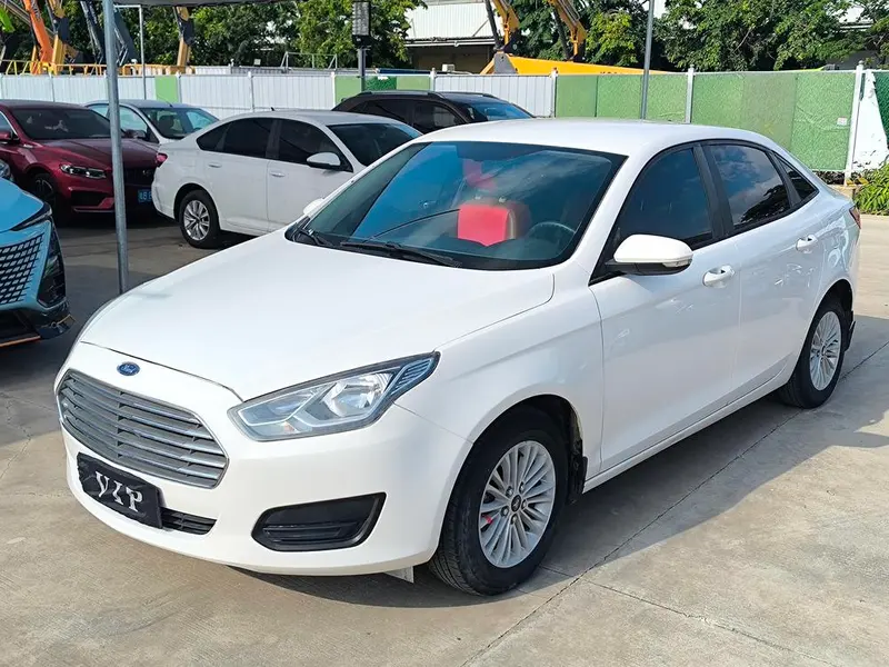 Ford Escort 1.5L Auto Comfort Version, 2017 — фото 1