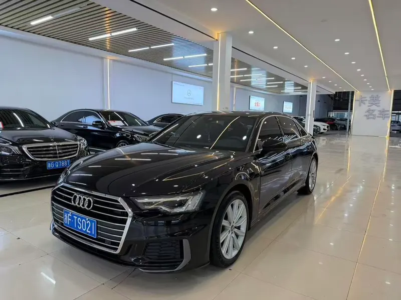 Audi A6L 45 TFSI Refined Version, 2021 — фото 1