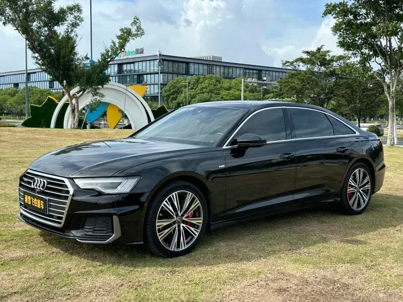 Audi A6L 45 TFSI quattro Refined Version, 2020 — фото 1