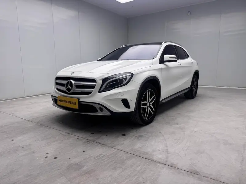 Mercedes-Benz GLA GLA 200 Fashion Version, 2016 — фото 1