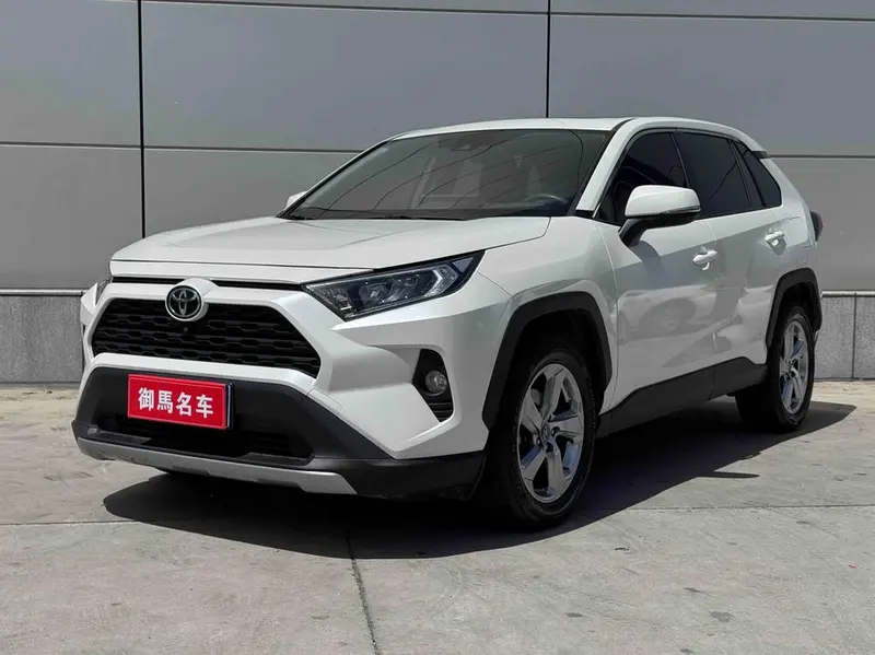 Toyota RAV4 2.0L CVT 4WD Premium Edition, 2020 — фото 1