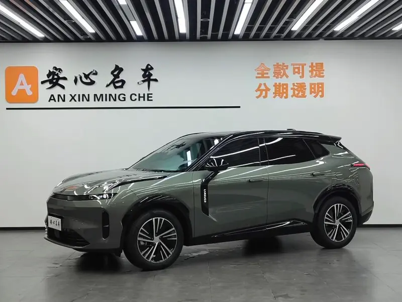 Lynk & Co 08 EM-P, 2023