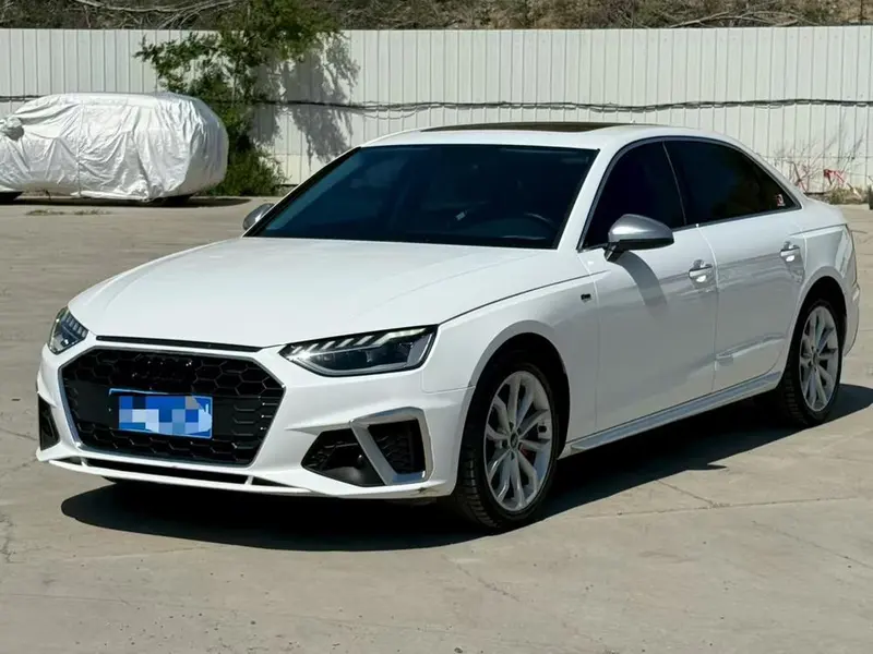 Audi A4L, 2021