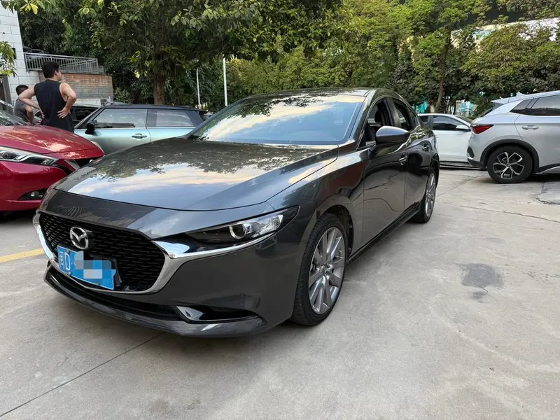 Mazda 3 Axela, 2020