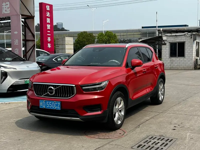 Volvo XC40, 2021