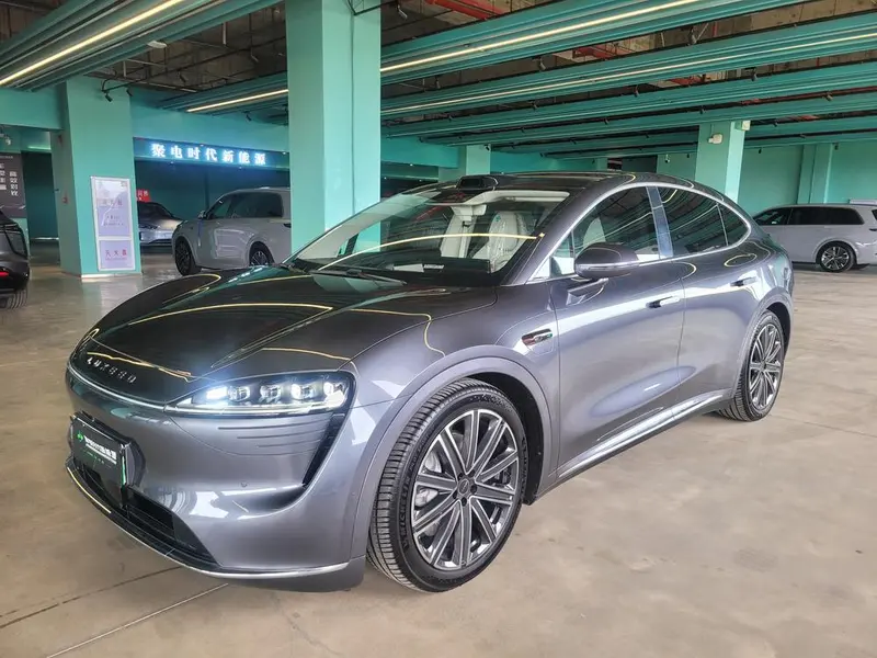 Maextro Luxeed R7, 2025