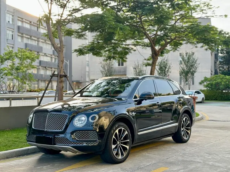 Bentley Bentayga, 2018