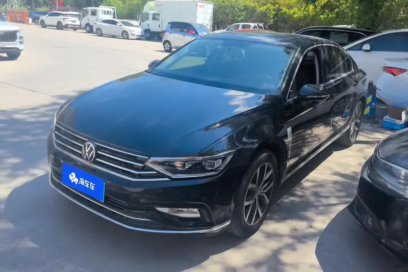 Volkswagen Magotan 280TSI DSG Comfort Version, 2020 — фото 1