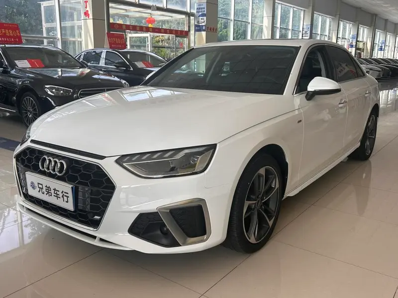 Audi A4L 40 TFSI Fashion Version, 2023 — фото 1