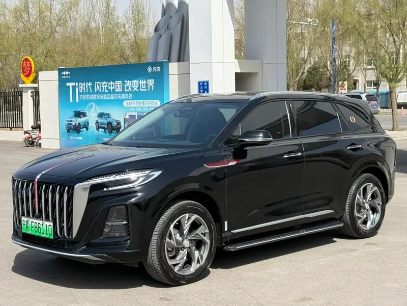 Hongqi HS3 PHEV, 2024