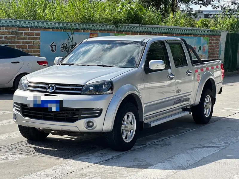 Great Wall Wingle 5 2.0T Edition 2WD Elite Version 6MT GW4D20B, 2013 — фото 1