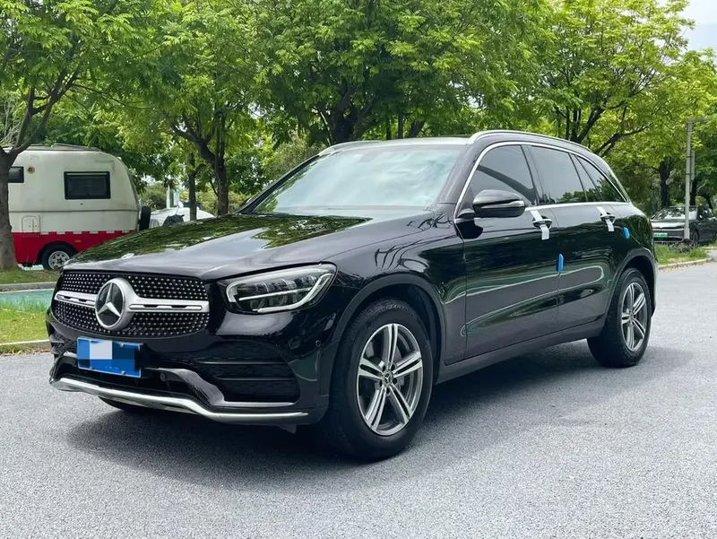 Mercedes-Benz GLC GLC 260 L 4MATIC Luxury Version, 2020 — фото 1