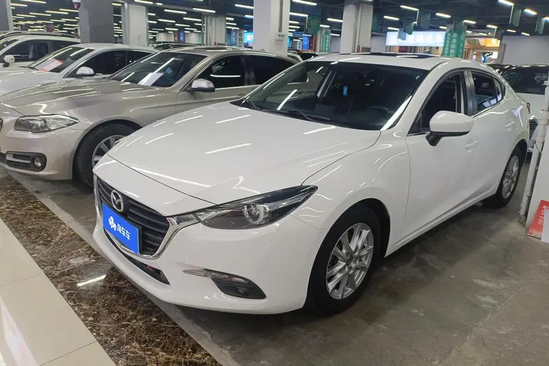 Mazda 3 Axela, 2017