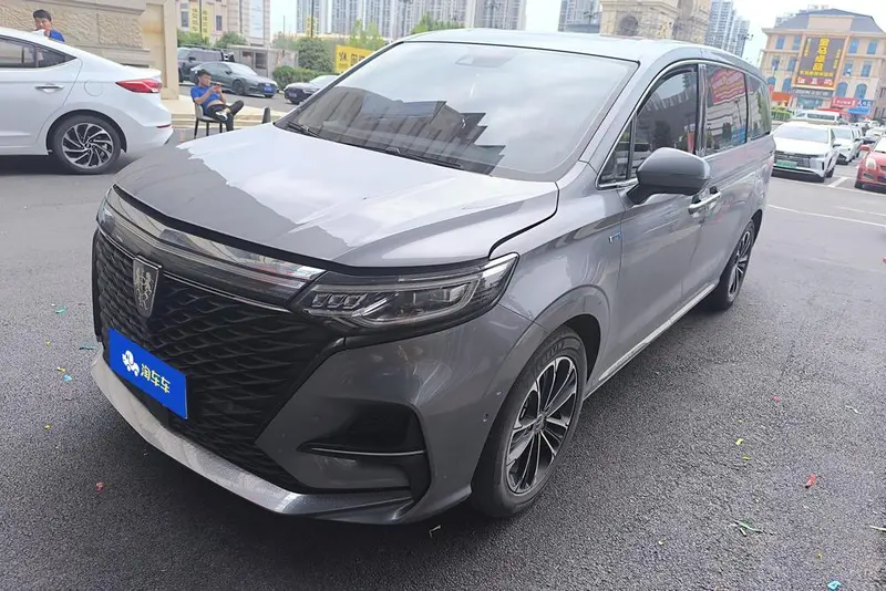 Roewe iMAX8 400TGI Supreme Series Ultimate Edition, 2021 — фото 1