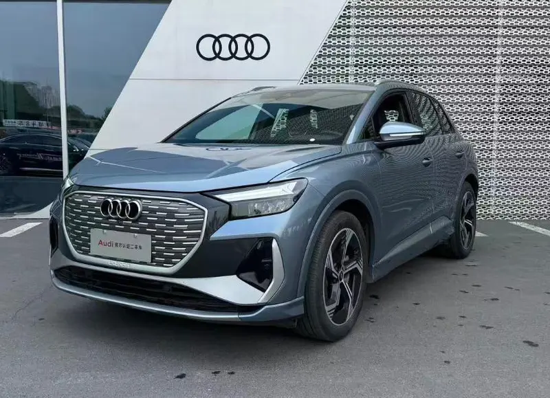 Audi Q4 e-tron, 2024