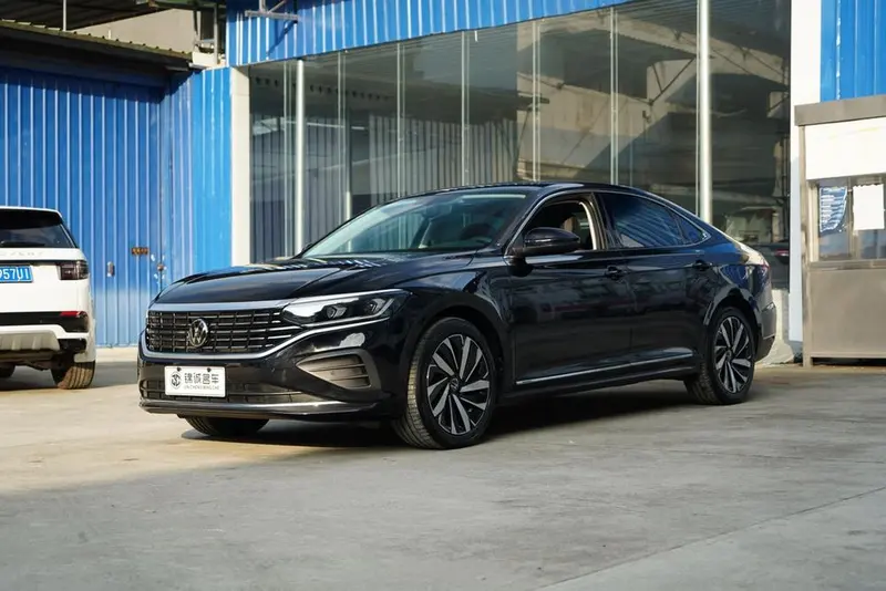 Volkswagen Passat, 2024