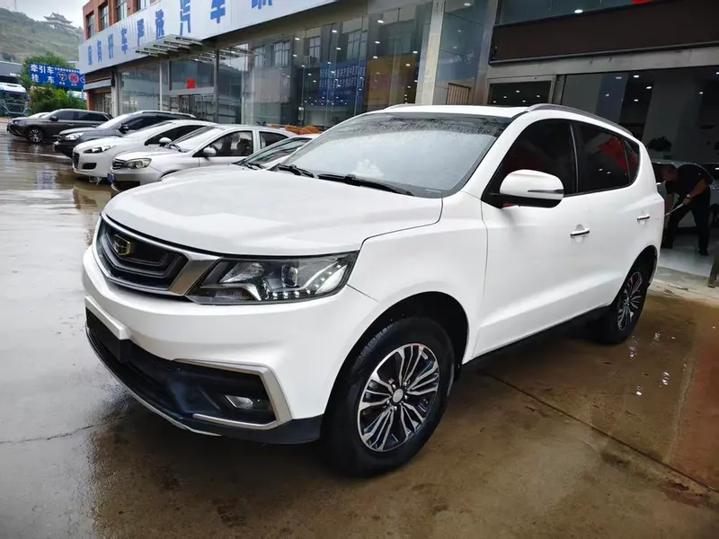 Geely Yuanjing X6 1.8L Manual 4G Connected Luxury Version, 2018 — фото 1