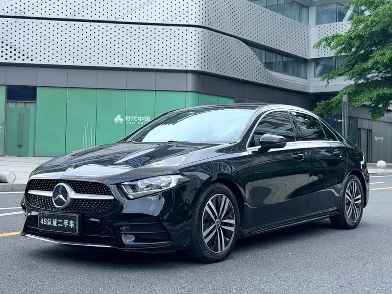 Mercedes-Benz A-Class A 180 L Sport, 2019 — фото 1