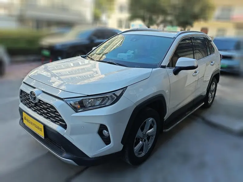 Toyota RAV4 2.0L CVT 2WD Style Edition, 2022 — фото 1