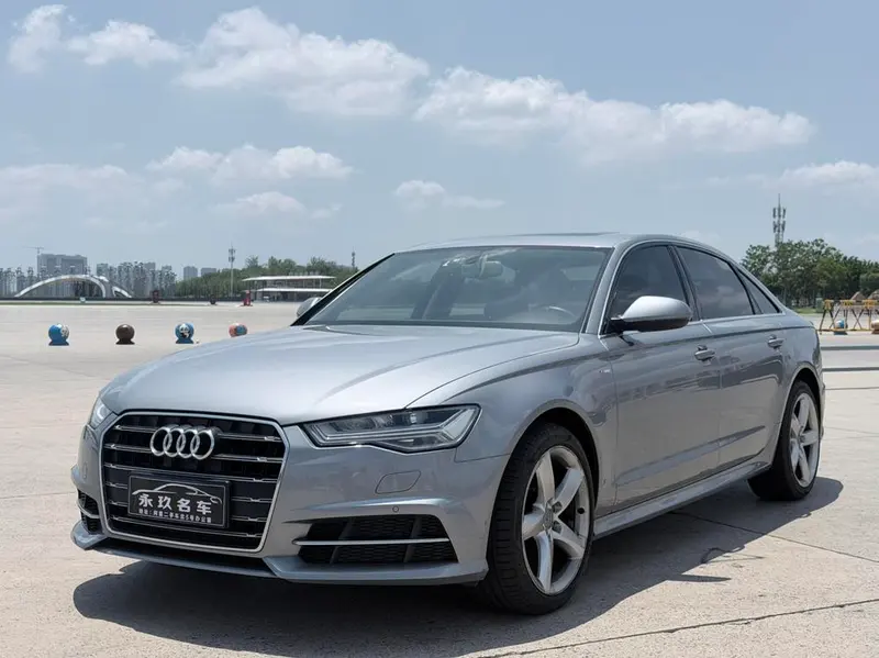 Audi A6L 30 Version 35 TFSI Fashion Version, 2018 — фото 1