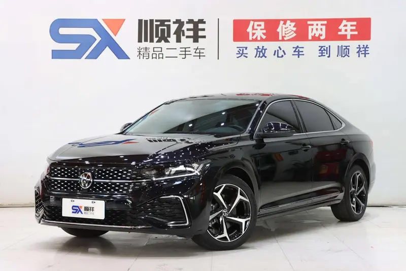 Volkswagen Passat, 2025