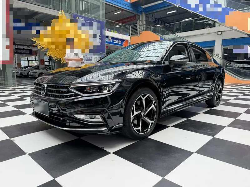 Volkswagen Magotan, 2023