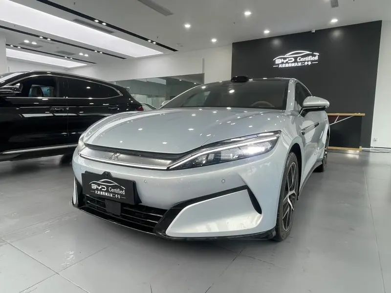 BYD Han L EV, 2025