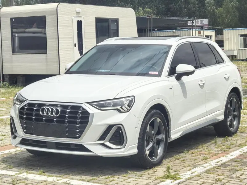 Audi Q3, 2023