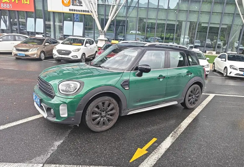 MINI COUNTRYMAN рестайлинг 1.5T COOPER ALL4 鉴赏家, 2022 — фото 1