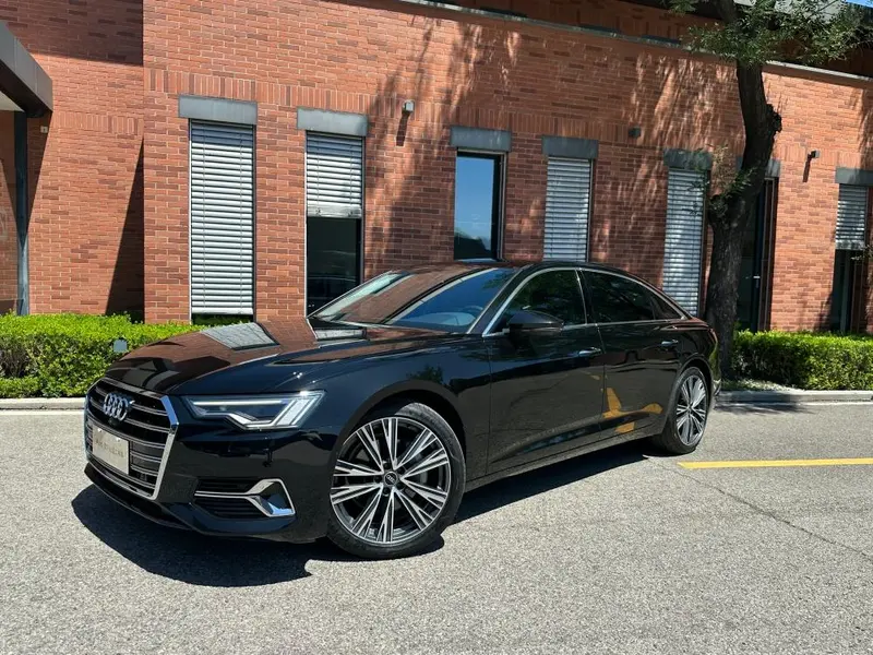 Audi A6L Facelift 45 TFSI quattro Refined Elite Version, 2023 — фото 1