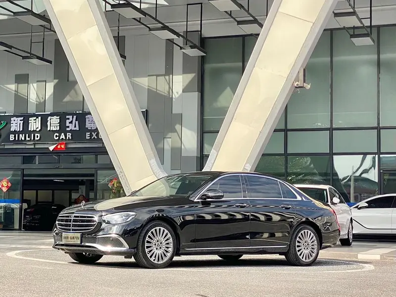 Mercedes-Benz E-Class, 2023