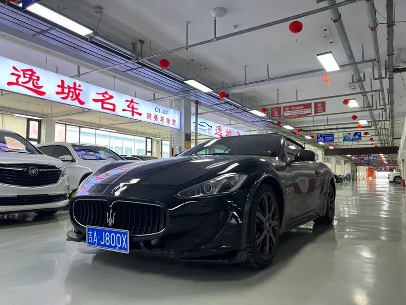 Maserati GranTurismo 4.7L Sport Automatic, 2013 — фото 1
