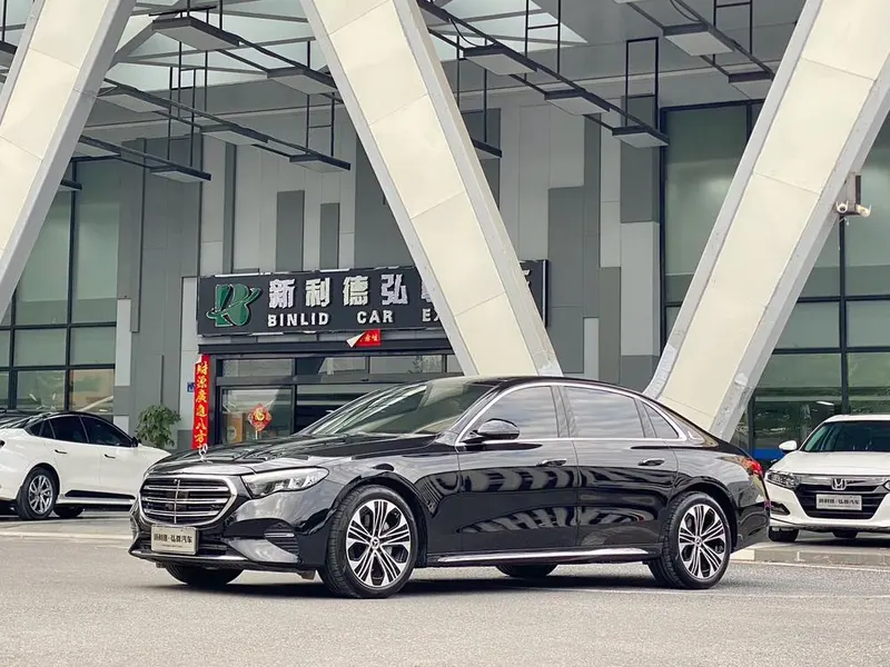 Mercedes-Benz E-Class, 2025