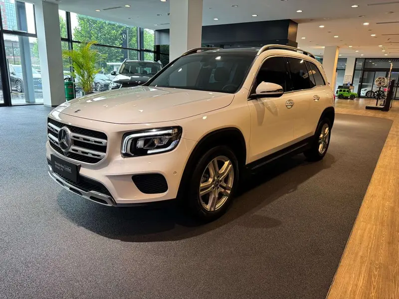 Mercedes-Benz GLB GLB 220 Version, 2023 — фото 1