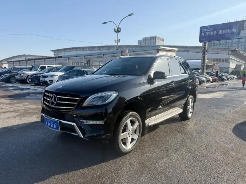 Mercedes-Benz M-Class, 2015