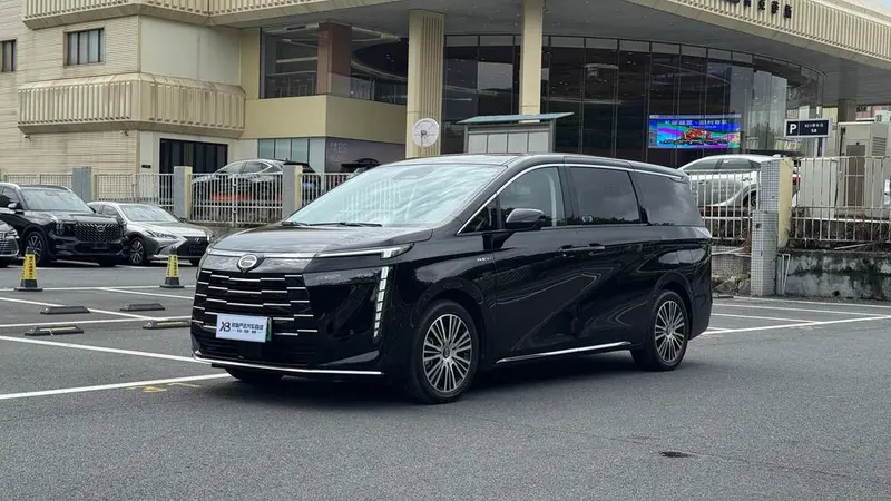 GAC Trumpchi Trumpchi E8 PHEV, 2024