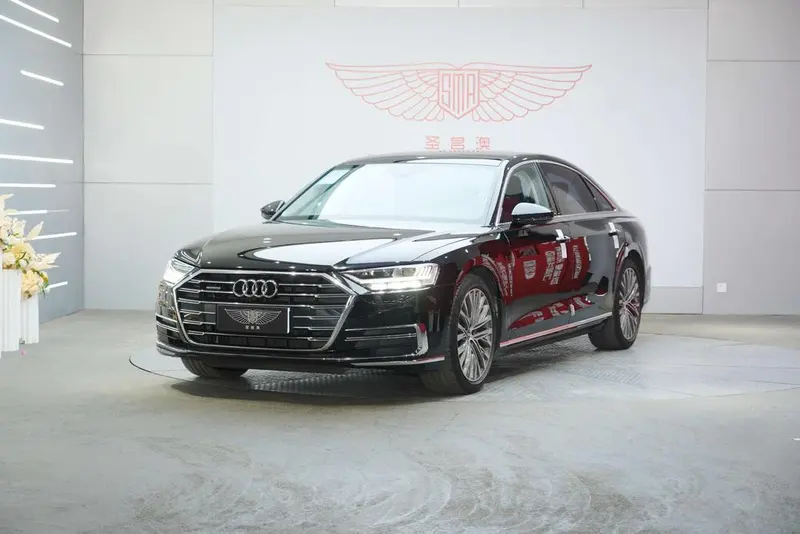 Audi A8, 2019